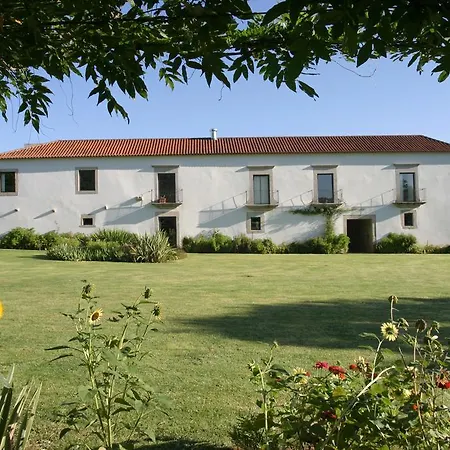 Quinta Do Casal Do Condado 招待所 3*